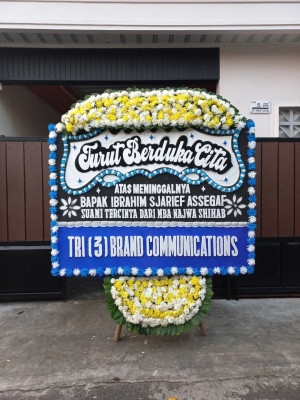 Papan Bunga Duka di Tlogowero